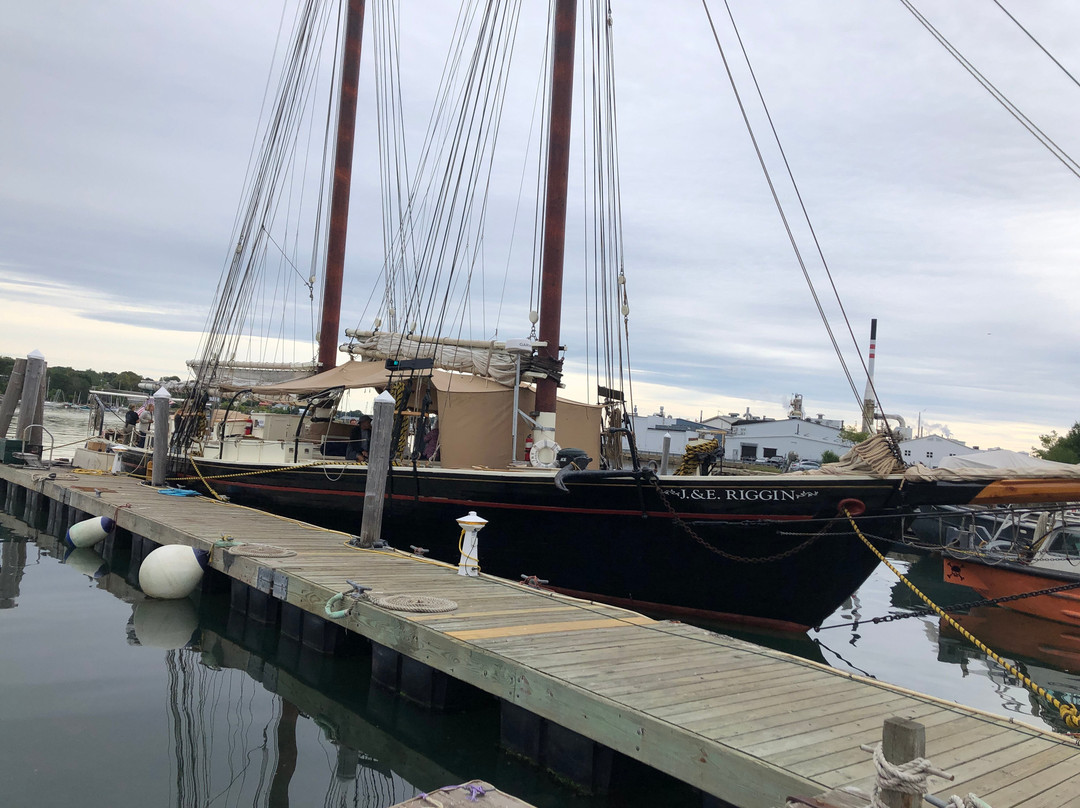 Schooner J. & E. Riggin Day Cruises-罗克兰必去景点
