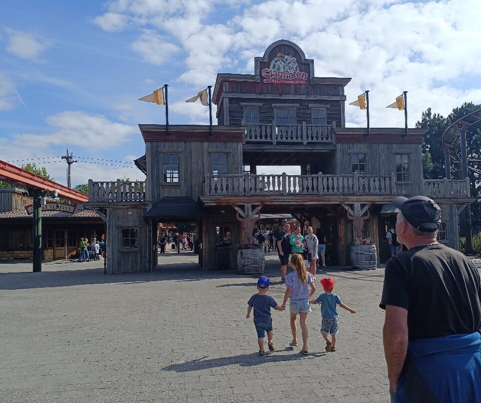 Attractie & Vakantiepark Slagharen-Slagharen必去景点