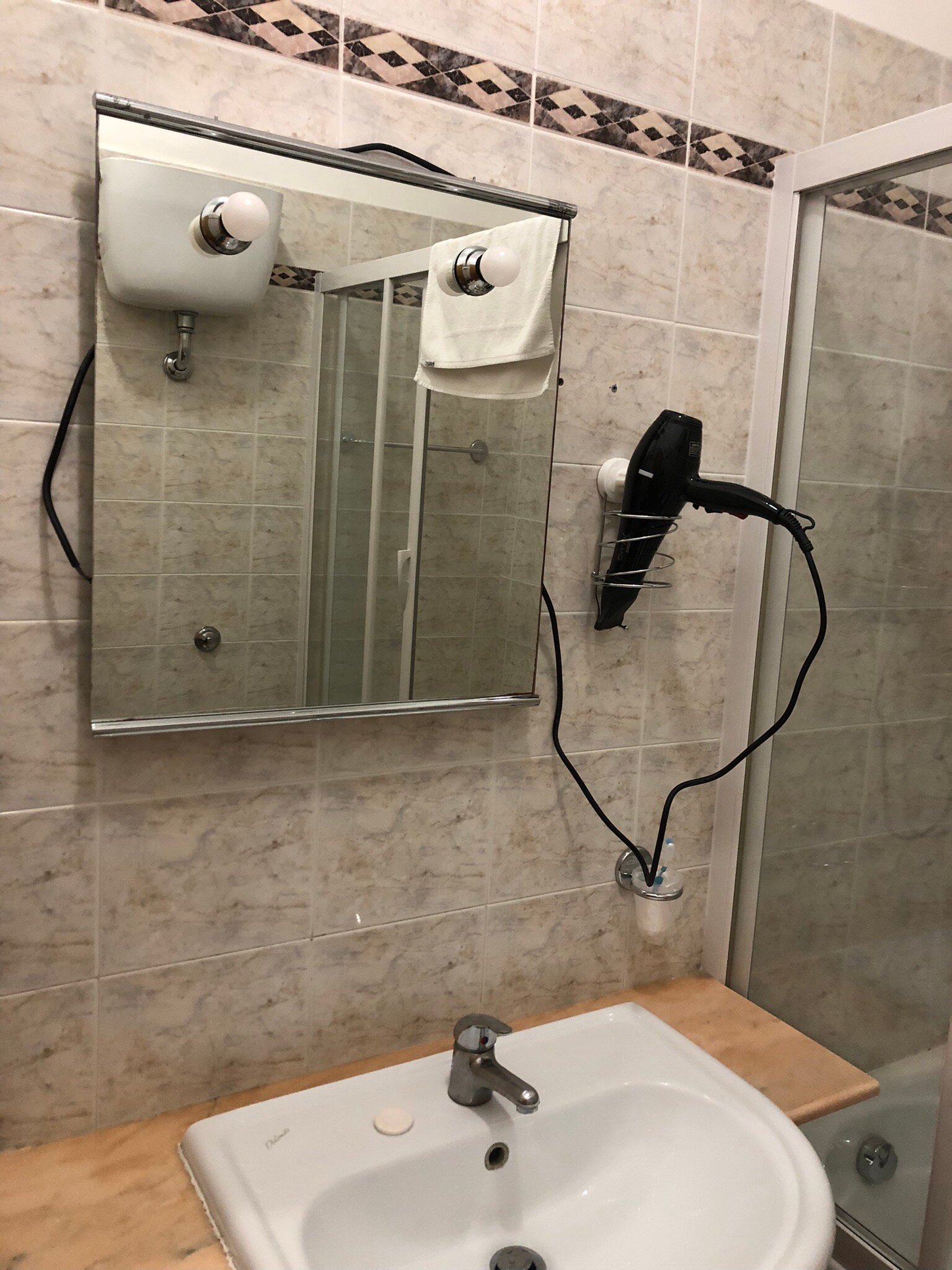 Hotel La Fonte dell'Astore-官方