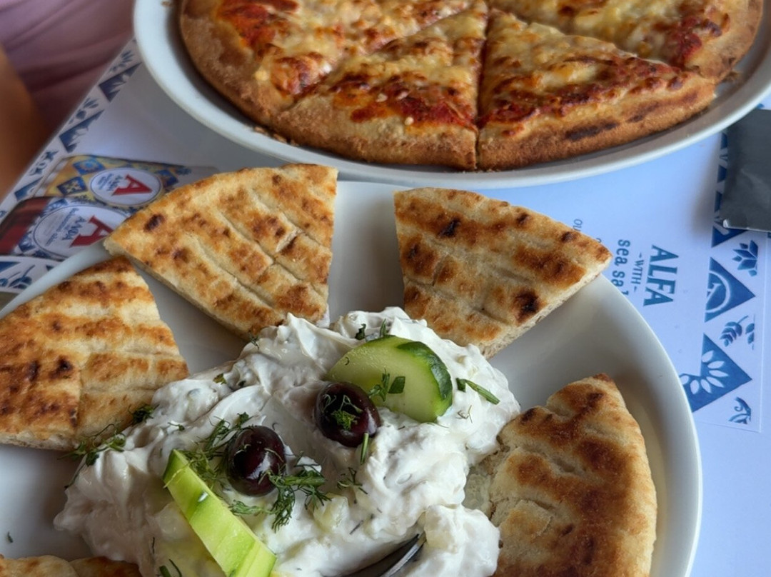 Bayside Hotel Katsaras主图