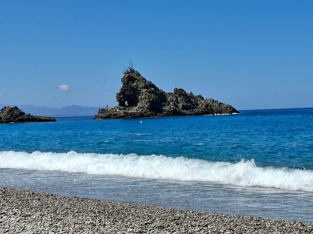 Scoglio dell'Ulivo-Palmi必去景点