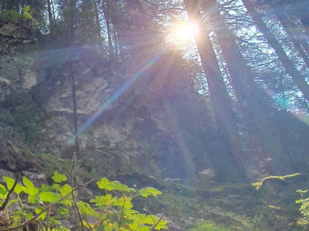 石窟峡谷-坎莫尔必去景点