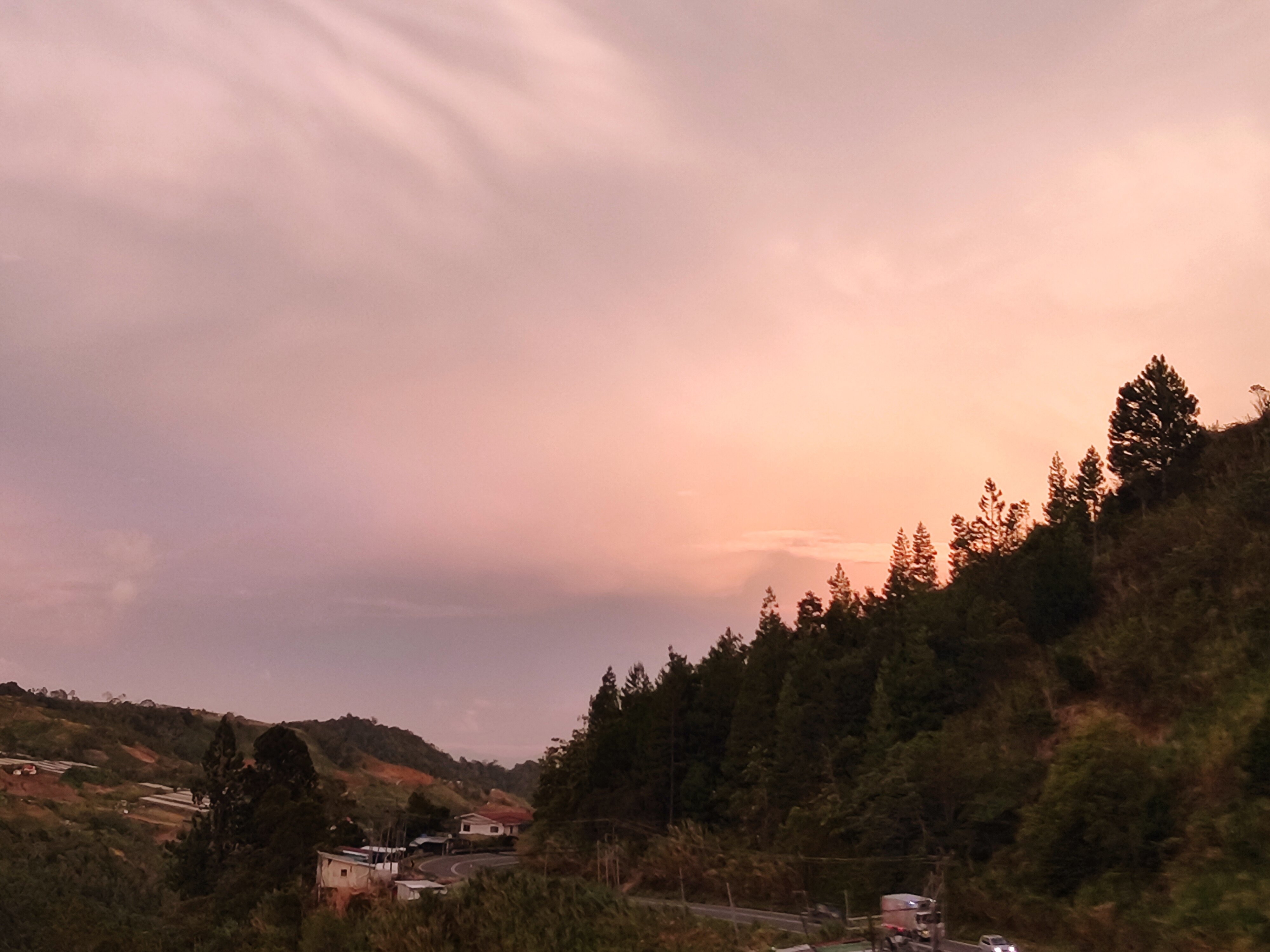 京那巴鲁松度假村-官方