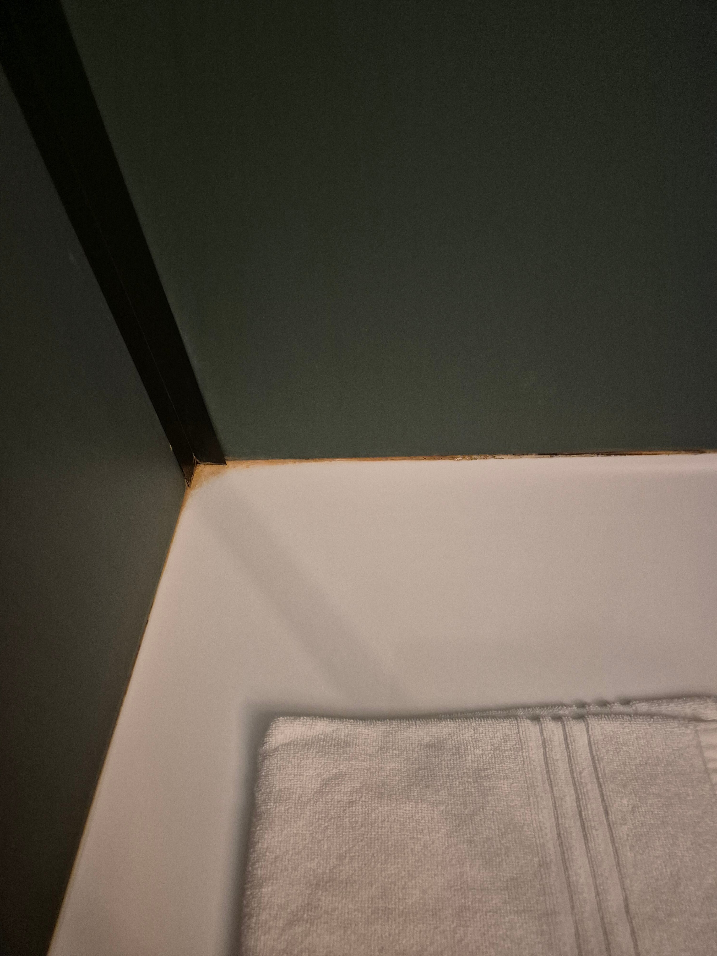 南巴黎 - 克拉玛特钟楼酒店-浴室