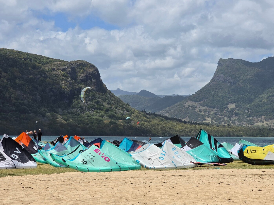 Paradise Kitesurfing Mauritius - Le Morne-莫纳山必去景点