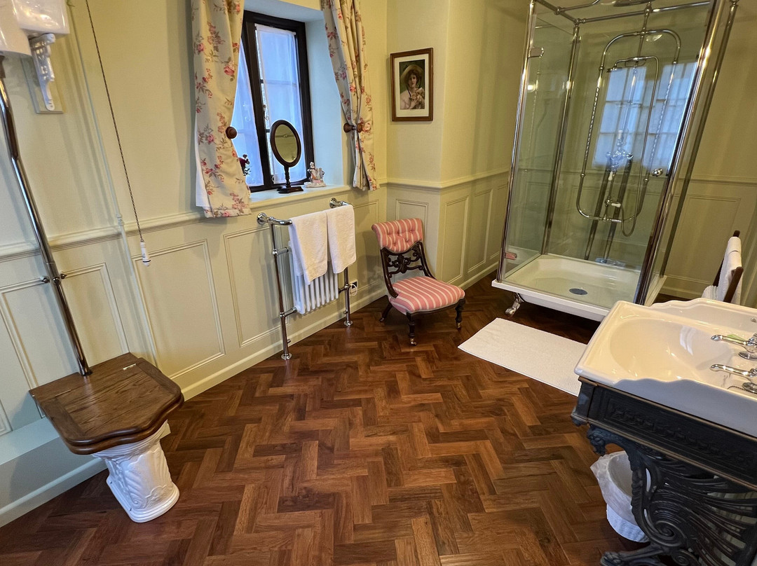 Llangattock Park House Bed and Breakfast