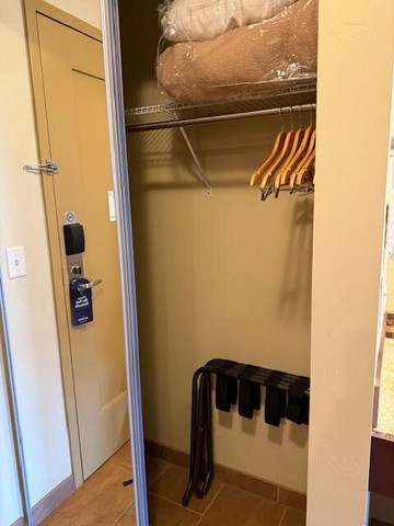 大峡谷斯奎尔假日度假酒店主图