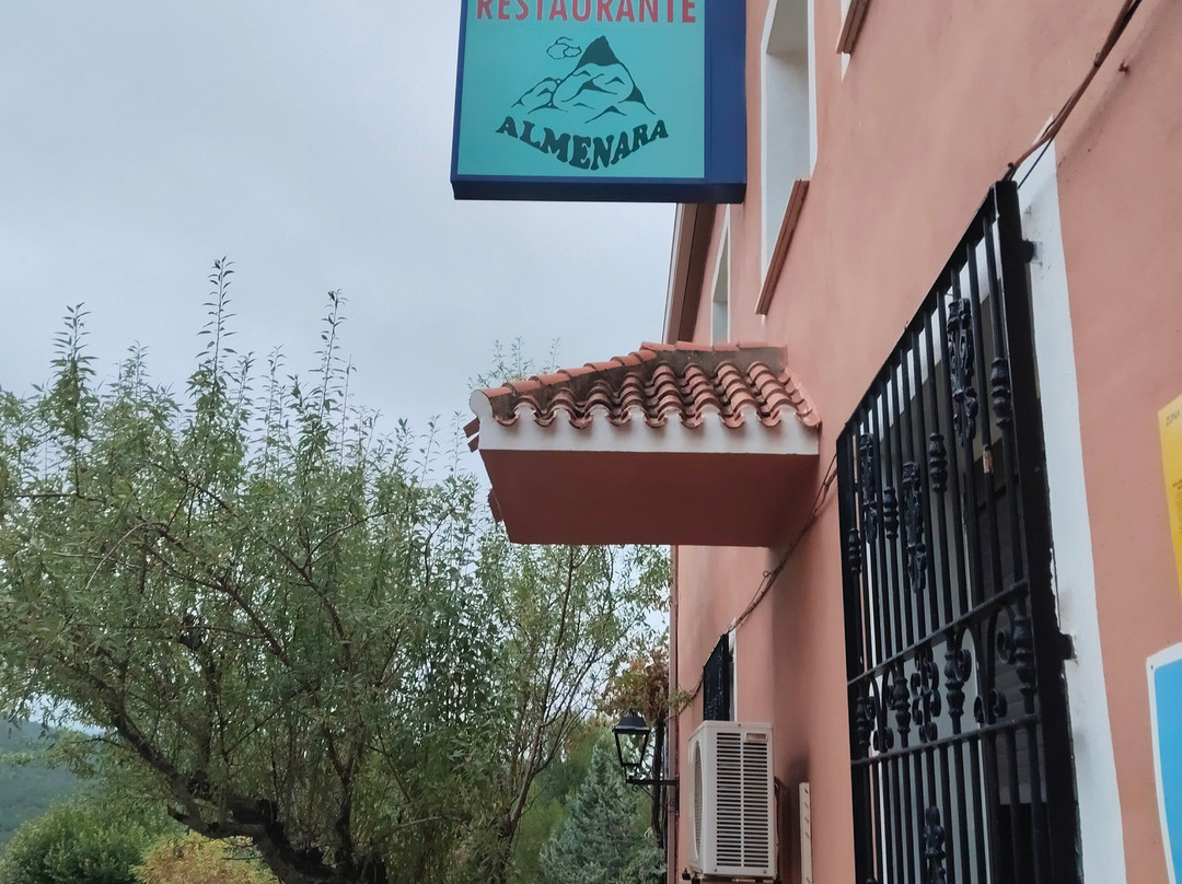 Hostal Restaurante Almenara主图