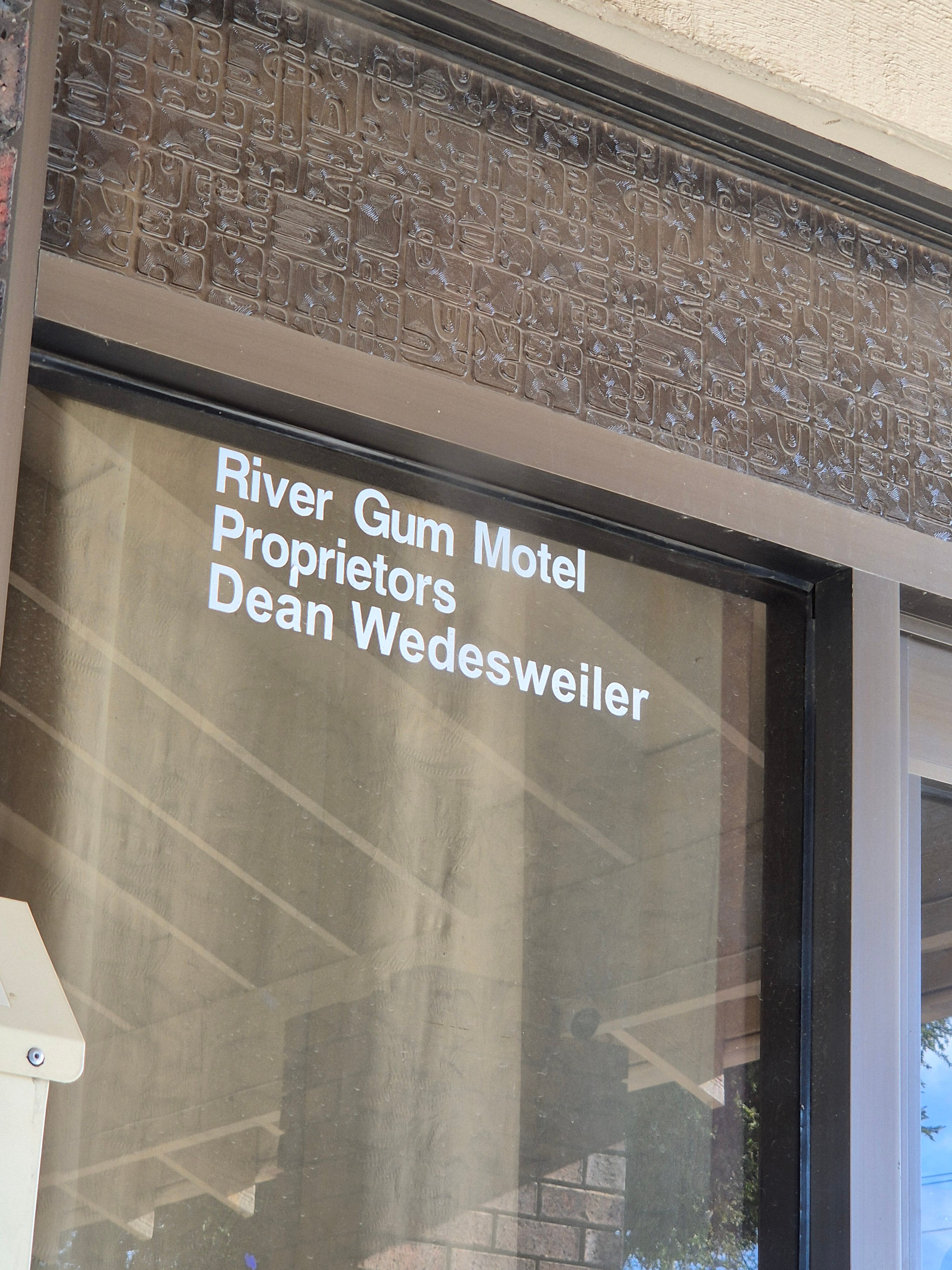 Rivergum Motel-官方