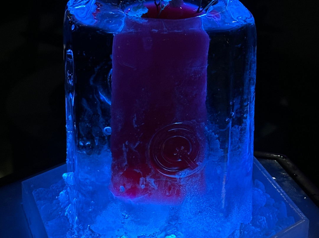 Huqqabaz Souk Al Bahar