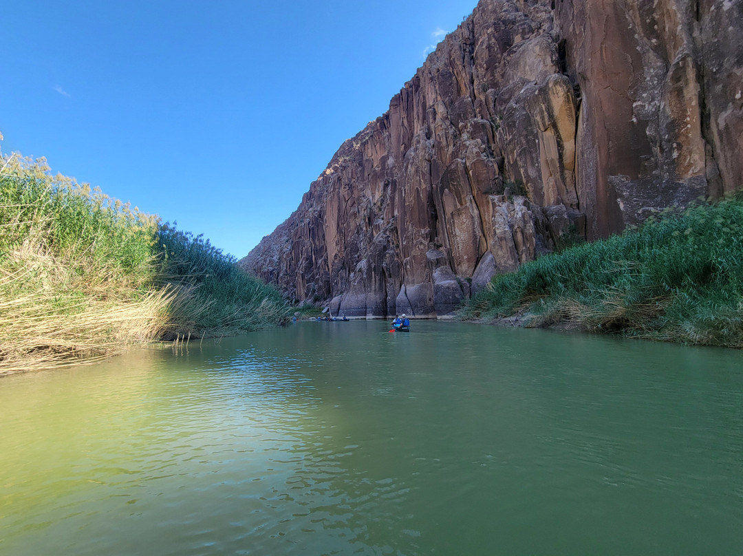 Far Flung Outdoor Center-Terlingua必去景点