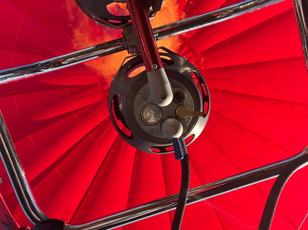 Montgolfiere et Chateaux-贝纳克和卡泽纳克必去景点