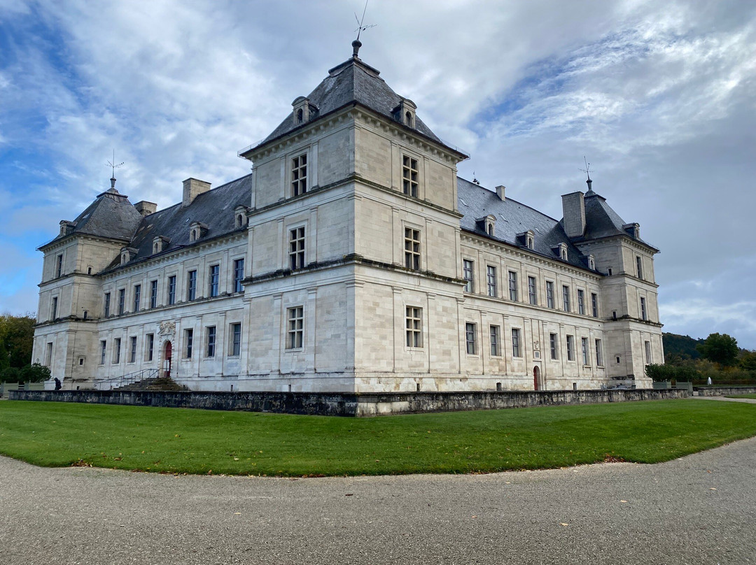 Chateau Ancy-le Franc-Ancy-le-Franc必去景点