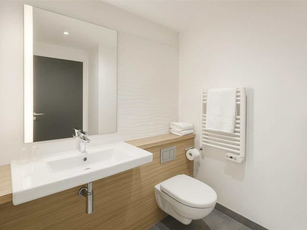 Campanile Fontainebleau主图