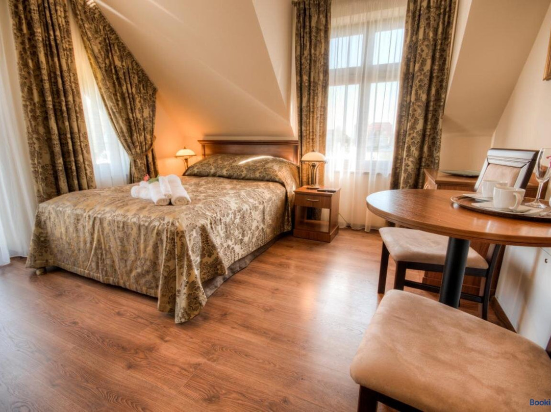 Karnice酒店住宿-Villa Meridian