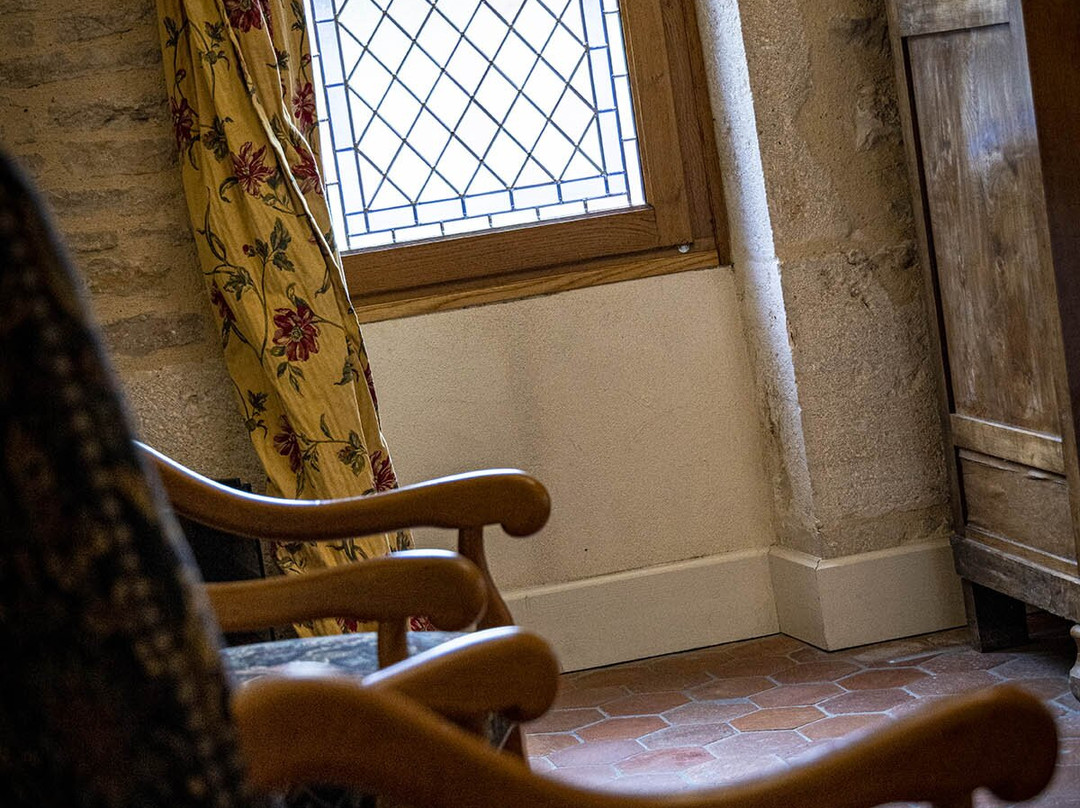 美资艾尔修道院酒店主图