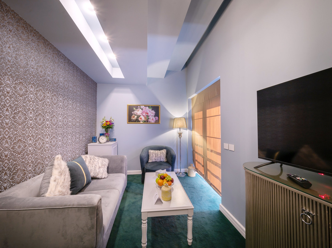 Phoenicia Comfort Hotel主图