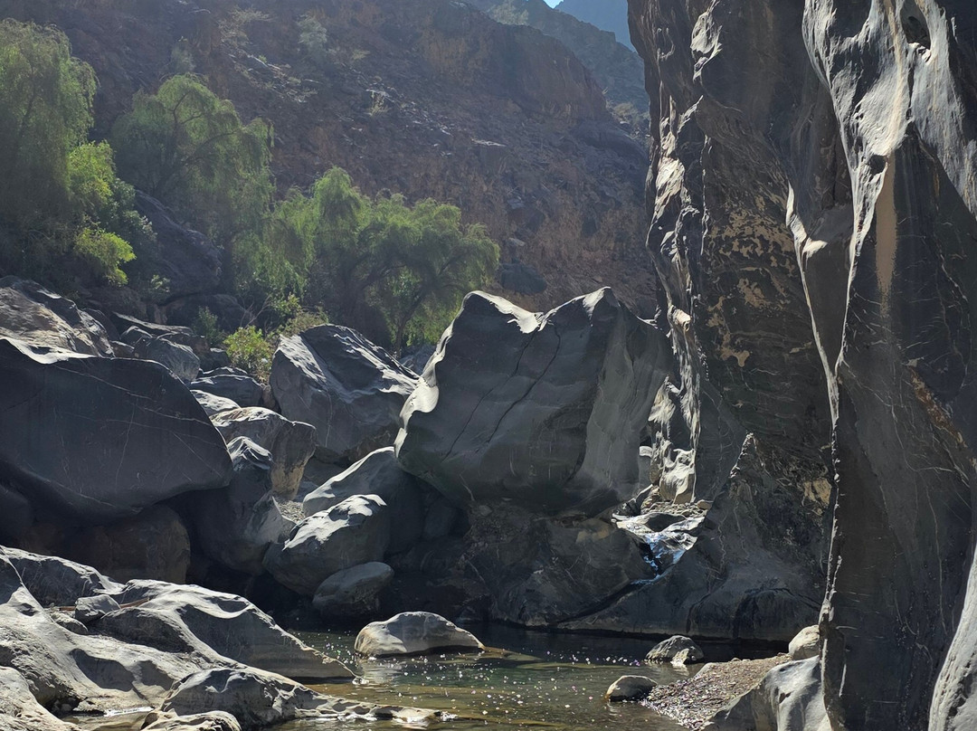 Snake Canyon Guide - Sultan-Wadi Bani Awf必去景点