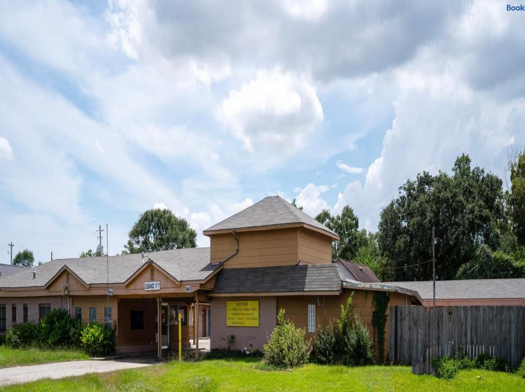 Capital O Parker Motel Clute Jackson Tx 332