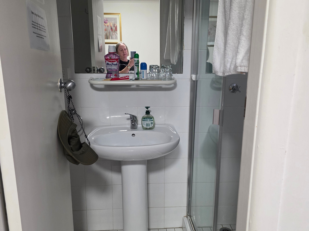 Edgecliff Lodge Motel主图