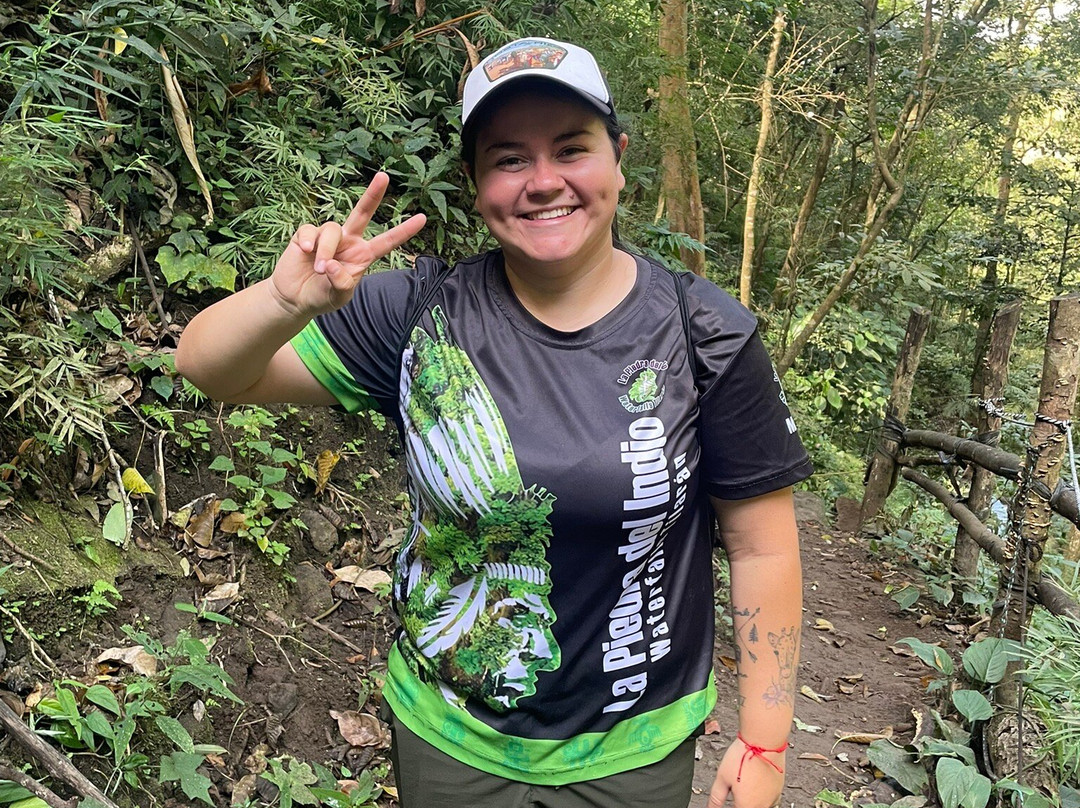 La Piedra Del Indio Waterfalls-Tilaran必去景点