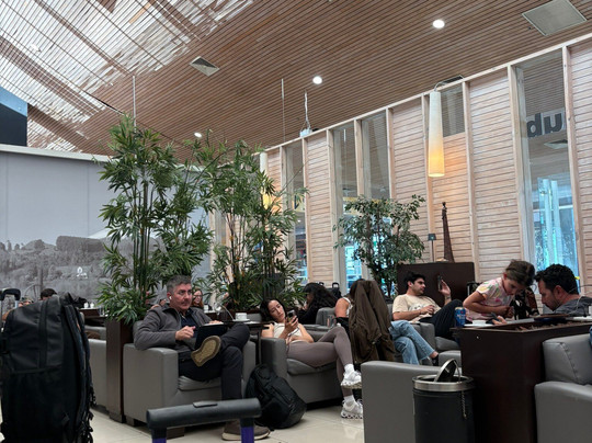 Salón VIP Pacific Club Puerto Montt-蒙特港必去景点