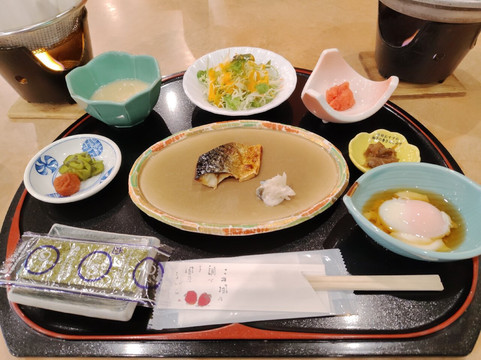 旬树庵 汤饭 泉屋主图