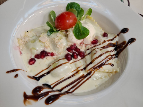 布达佩斯酒店主图