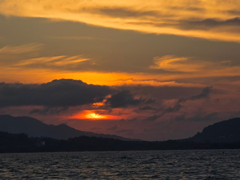 Phuket Seahorse Tours-卡伦必去景点