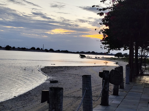 彼西嘉罗旅馆主图