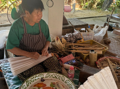 Umbrella Village - Bor Sang-宝山必去景点
