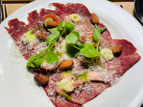 Gram Slot-Gram必去景点