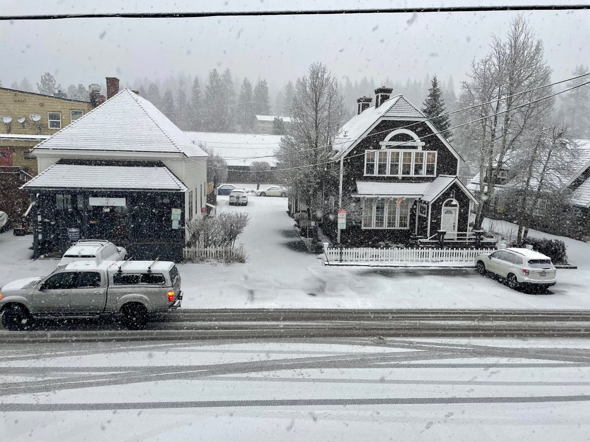 The Truckee Hotel-官方