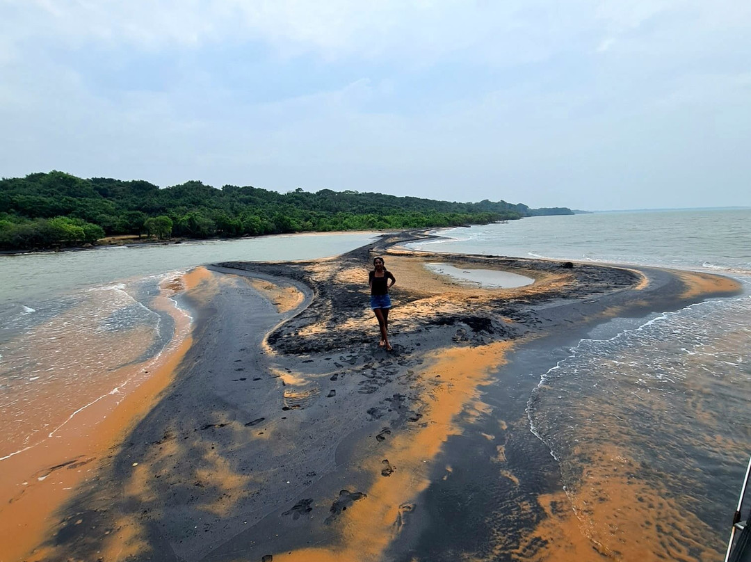 OYO255阿塔拉泻湖酒店主图