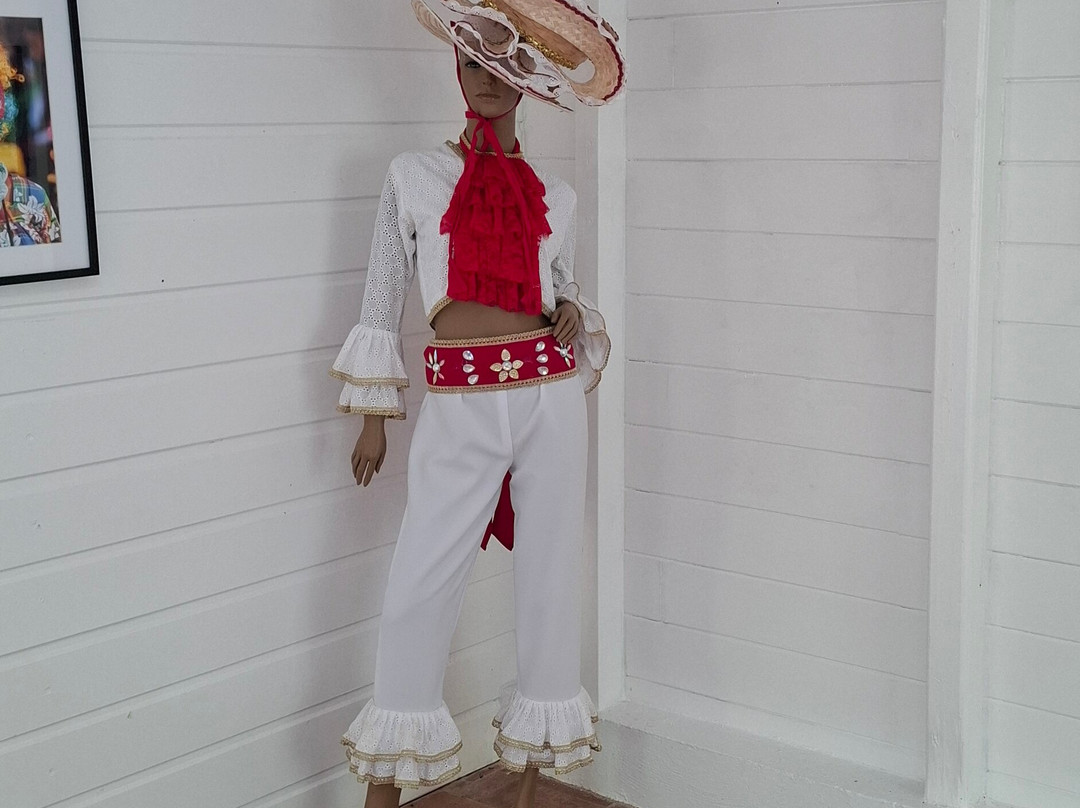 Le Valombreuse Statues-Petit-Bourg必去景点