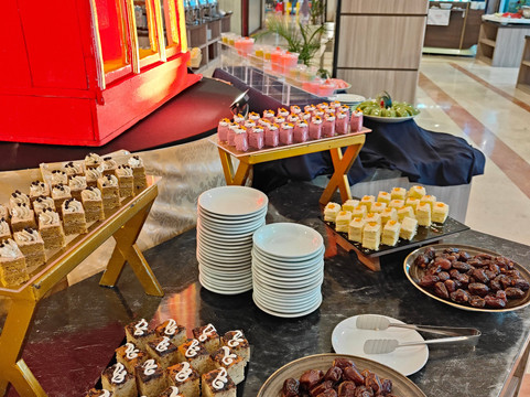 巴苏鲁安登高高级酒店主图