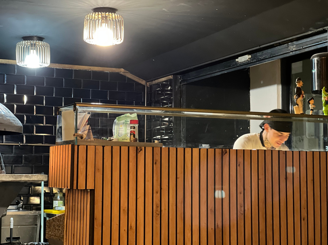 La Famiglia Restaurante Pizzeria