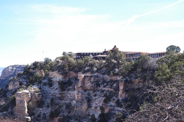 埃尔托瓦尔酒店(El Tovar Hotel)-官方