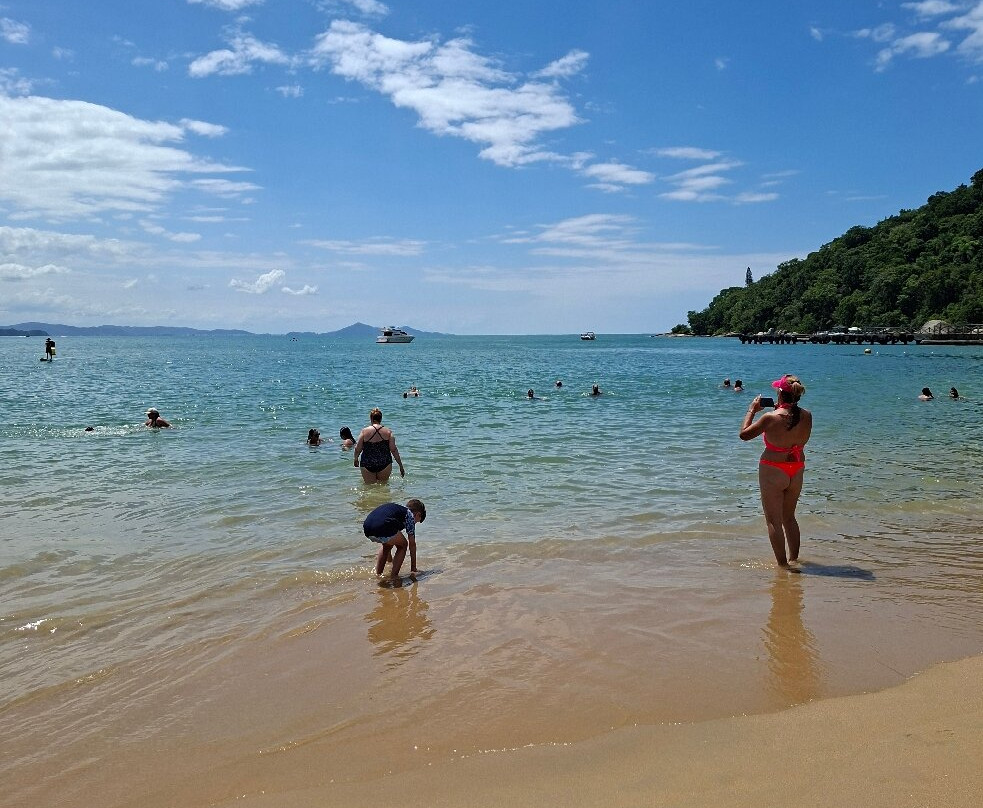Praia das Laranjeiras-康泊琉海水浴场必去景点
