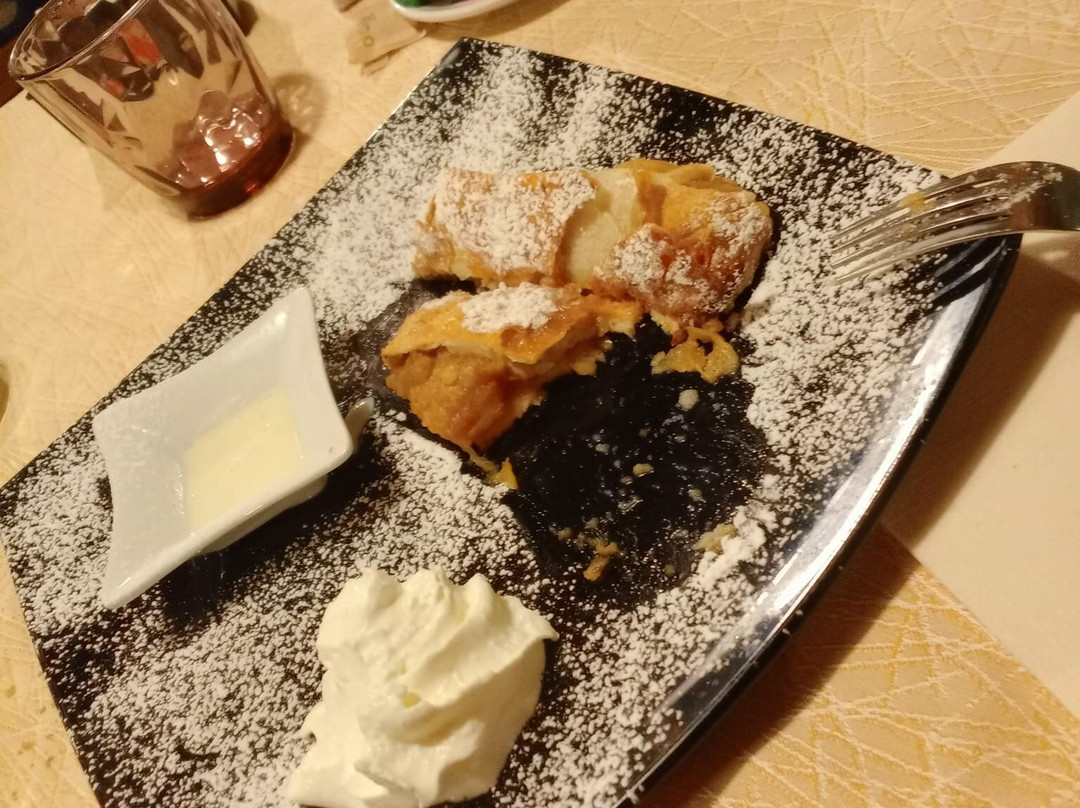 阿尔贝格旧斯波尔旅馆主图