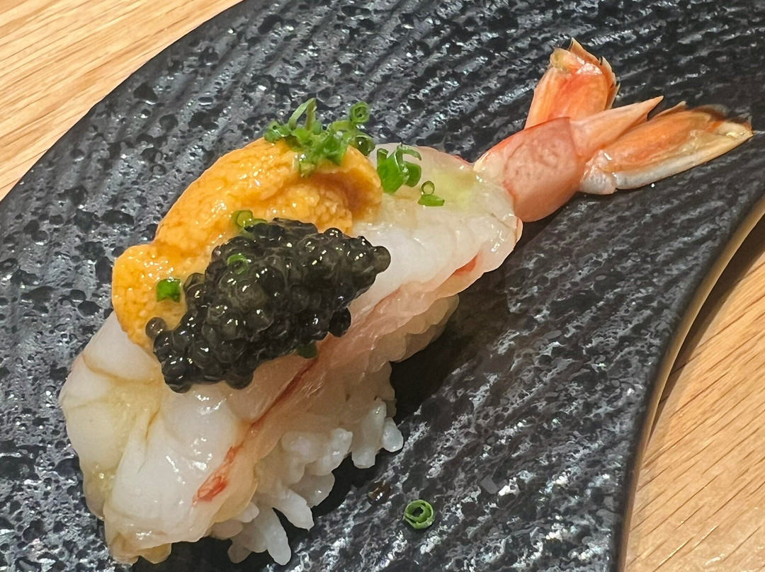 Taku Sushi Bar主图