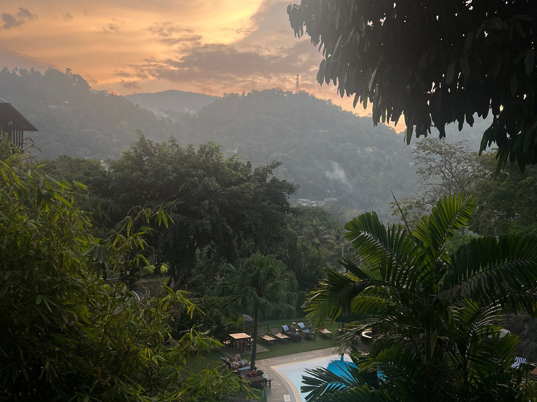 The Gilded Isle Lanka Tours-Melsiripura必去景点