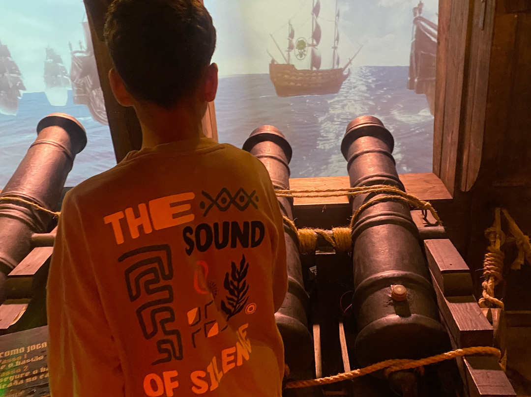 Aventura Pirata-康泊琉海水浴场必去景点