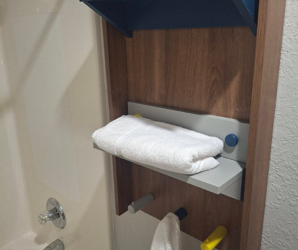 温德姆·乔普林麦客达套房酒店主图