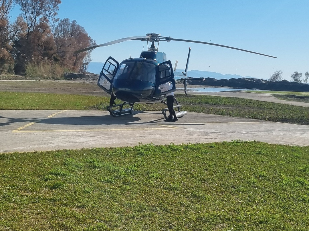 Helijet Tours-陶尔米纳必去景点