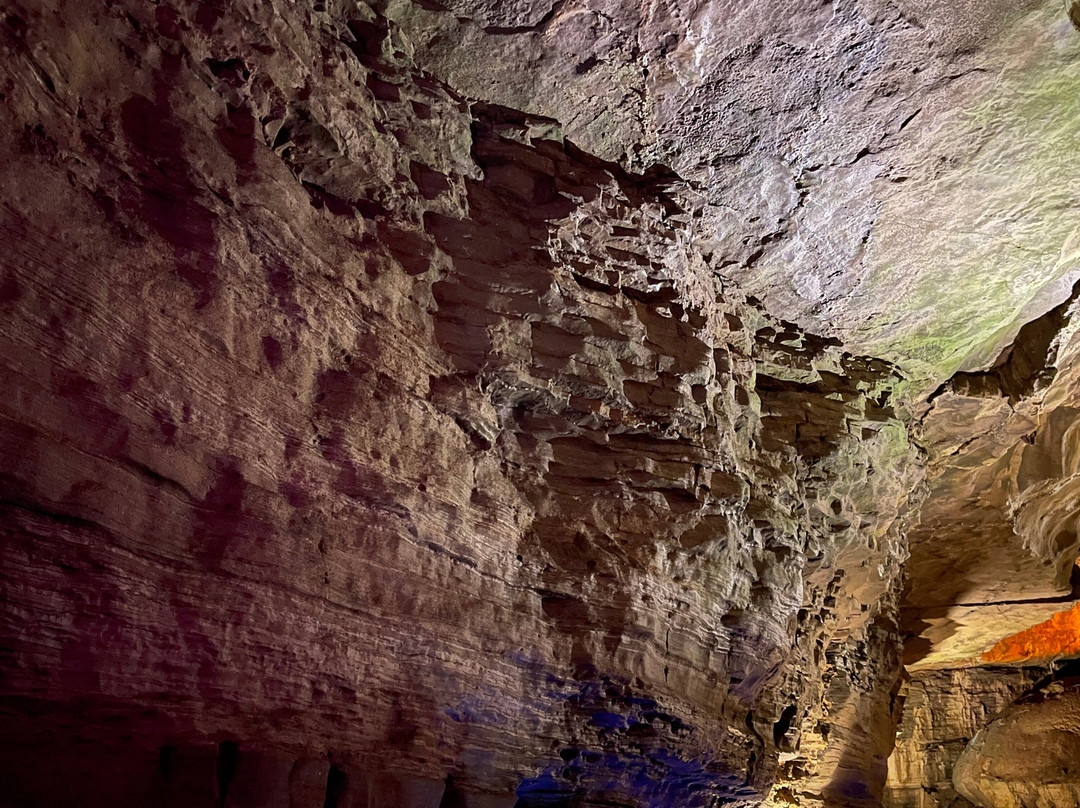 Howe Caverns-Howes Cave必去景点