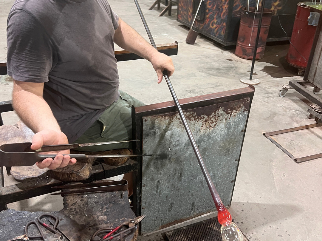 Horizon Glassworks International-Kediri必去景点
