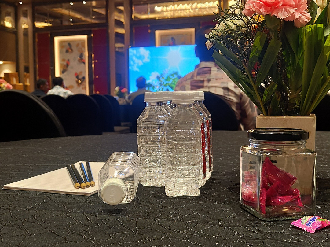 印多尔公园酒店主图