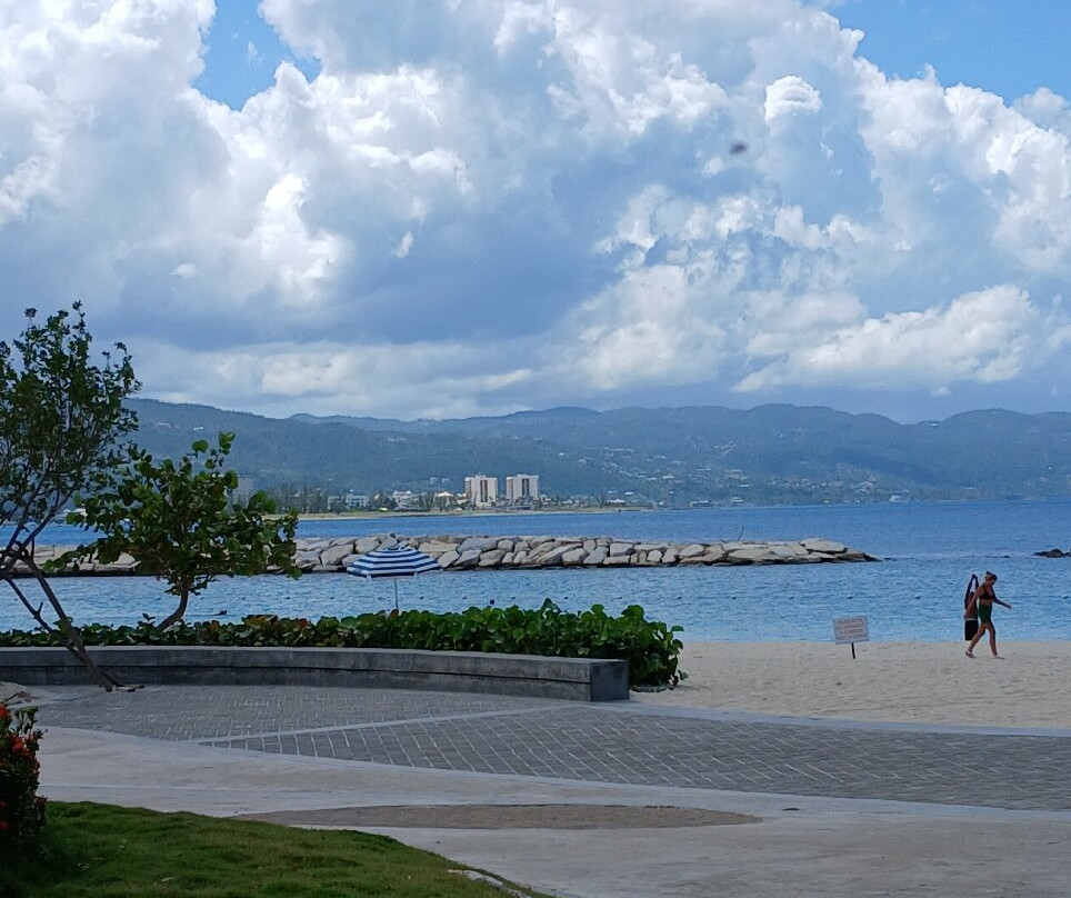 Harmony Beach Park-蒙特戈贝必去景点
