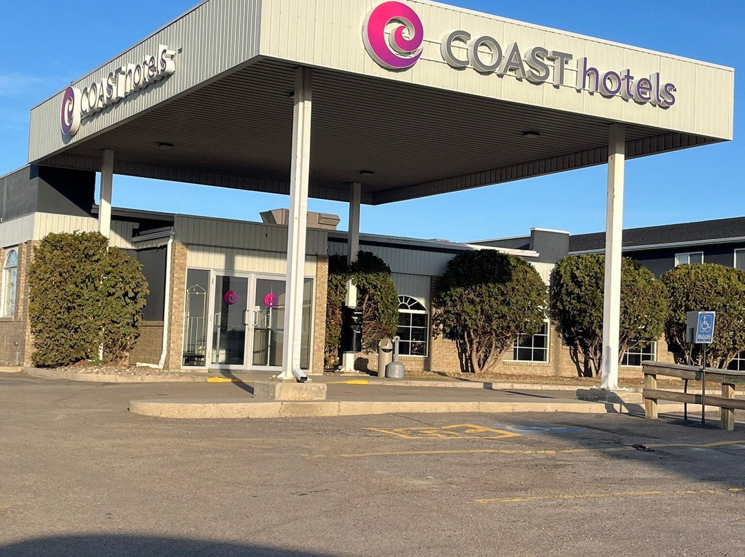 海岸急流酒店主图